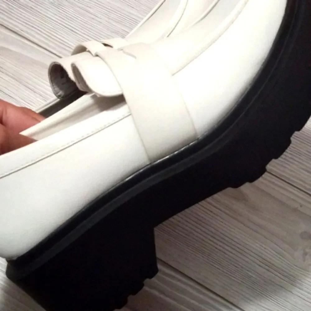 (32-3406) Women's Lacey Loafer Flats - Wild Fable Sz 11